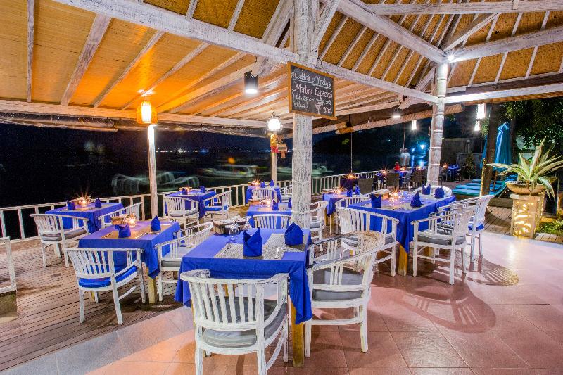 Bay Shore Huts Lembongan - Restoran
