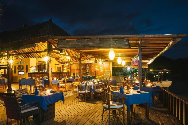 Bay Shore Huts Lembongan - Restoran