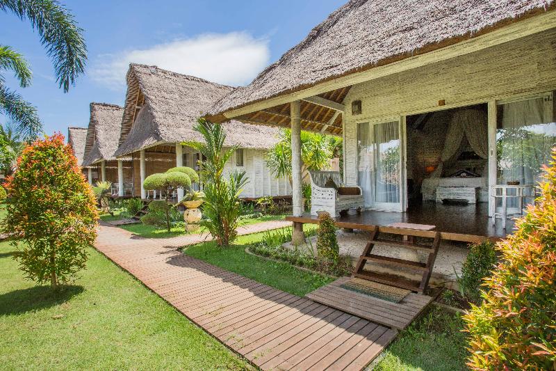 Bay Shore Huts Lembongan - Teras