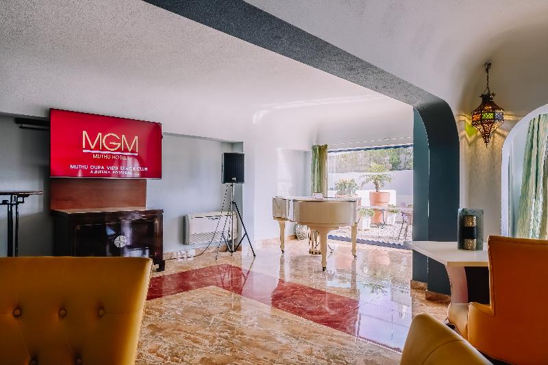 Grand Muthu Oura View Beach Club - Bar