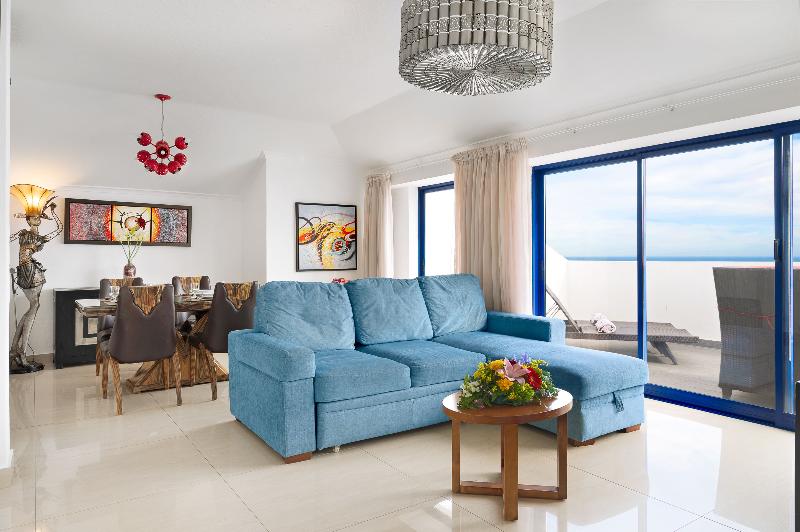 Grand Muthu Oura View Beach Club - Oda