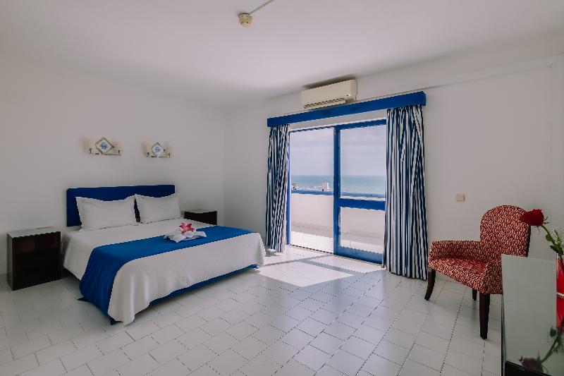 Grand Muthu Oura View Beach Club - Oda