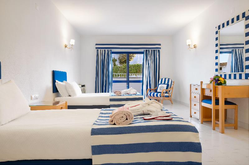 Grand Muthu Oura View Beach Club - Oda