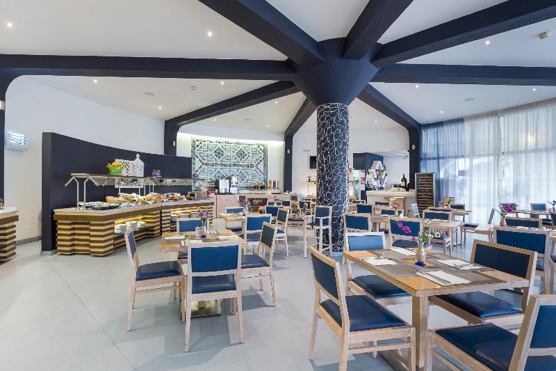 Grand Muthu Oura View Beach Club - Restoran