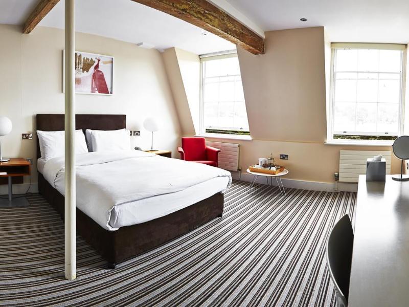 Hertford House - Genel