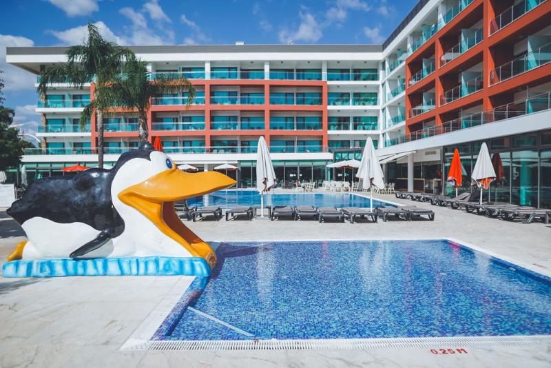 Aquashow Park Hotel - Havuz