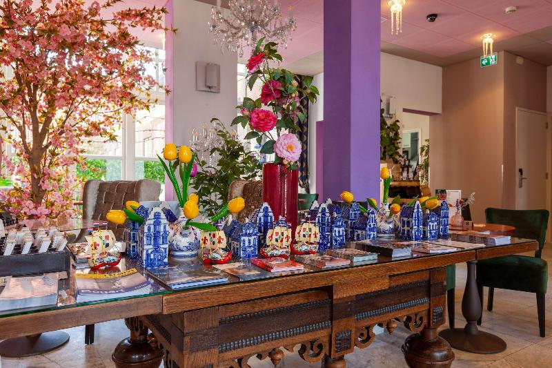 Grand Museum Hotel, BW Signature Collection - Lobi