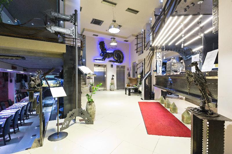 Design Hotel Mr. President Garni - Genel