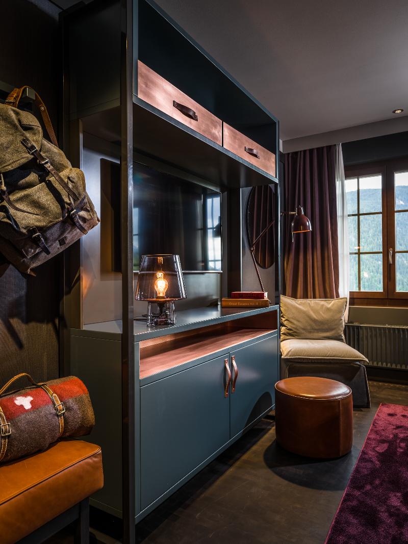 HUUS Gstaad Hotel - Genel