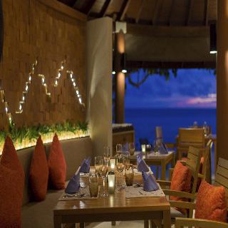 Centara Ras Fushi Resort & Spa Maldives fotoÄŸrafÄ±