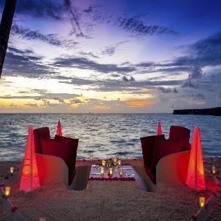 Centara Ras Fushi Resort & Spa Maldives fotoÄŸrafÄ±