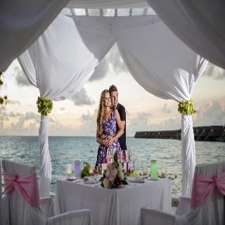 Centara Ras Fushi Resort & Spa Maldives fotoÄŸrafÄ±