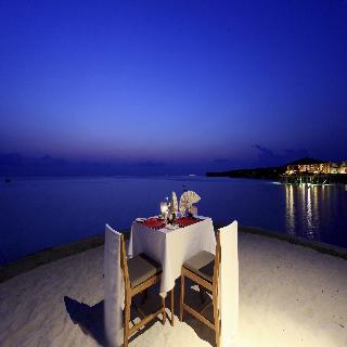 Centara Ras Fushi Resort & Spa Maldives fotoÄŸrafÄ±