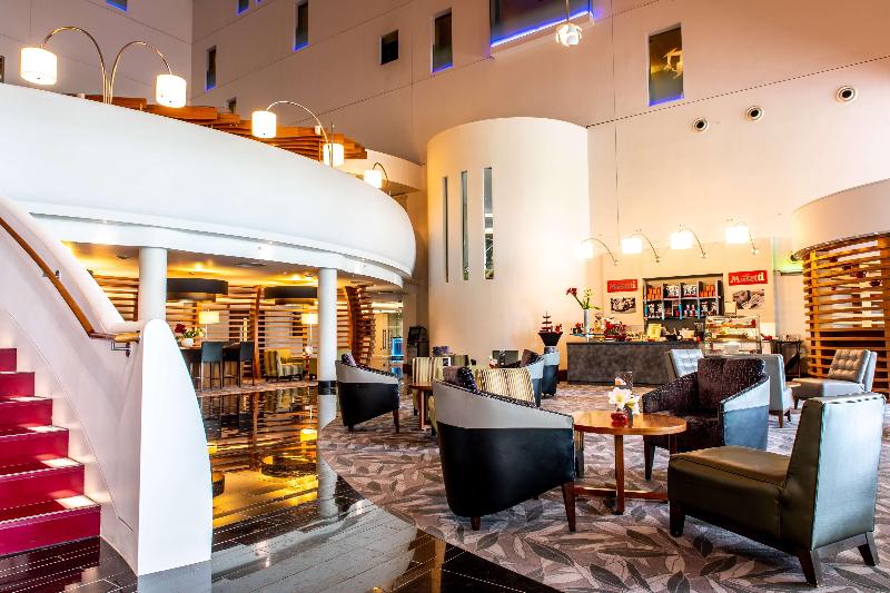 Hilton London Heathrow Airport Terminal 5 - Lobi