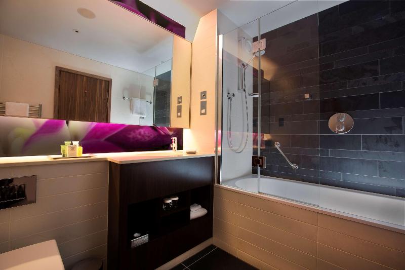 Hilton London Heathrow Airport Terminal 5 - Oda