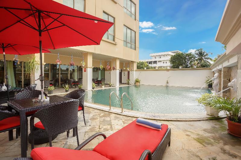 Swiss-Belhotel Tarakan - Havuz