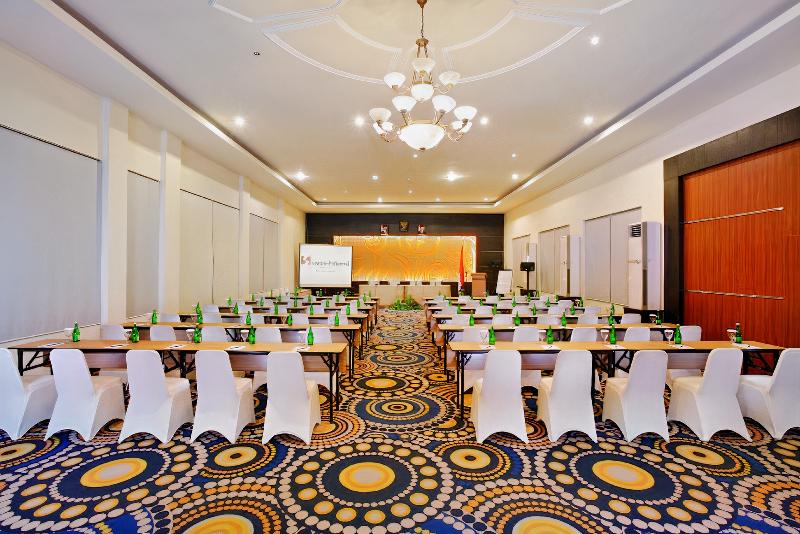 Swiss BelHotel Silae Palu - Toplantı