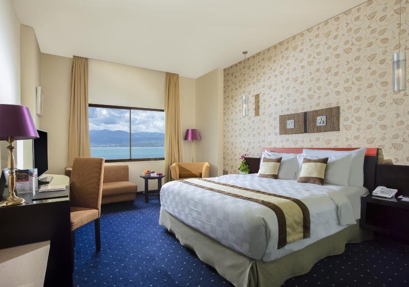 Swiss BelHotel Silae Palu - Oda