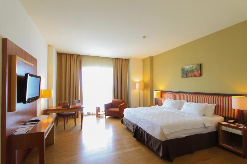 Swiss-Belhotel Maleosan Manado - Oda