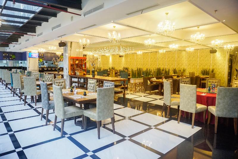 Swiss-Belhotel Kendari - Restoran
