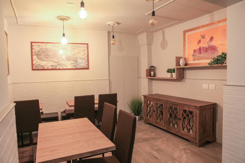 Bridge - Bar