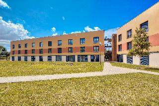 Zenitude Hotel-Residences Magny les Hameaux
