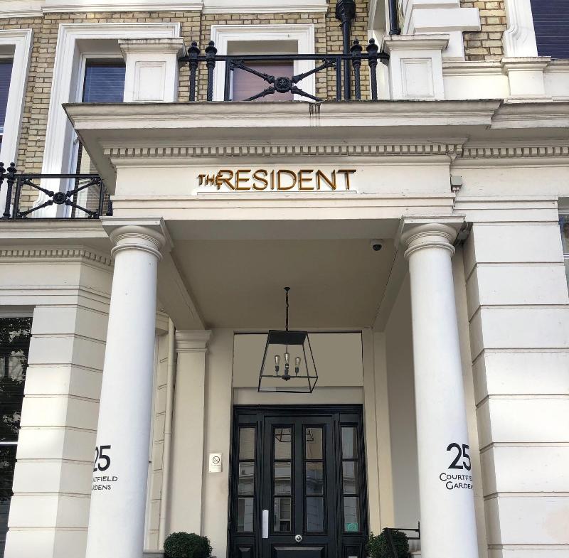The Resident Kensington - Genel