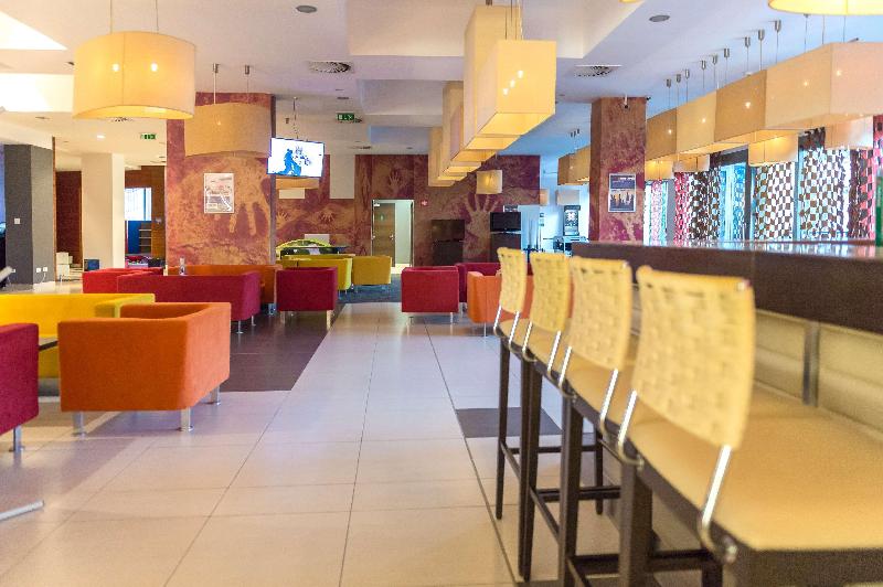 Park Inn by Radisson Sarvar Resort & Spa - Bar
