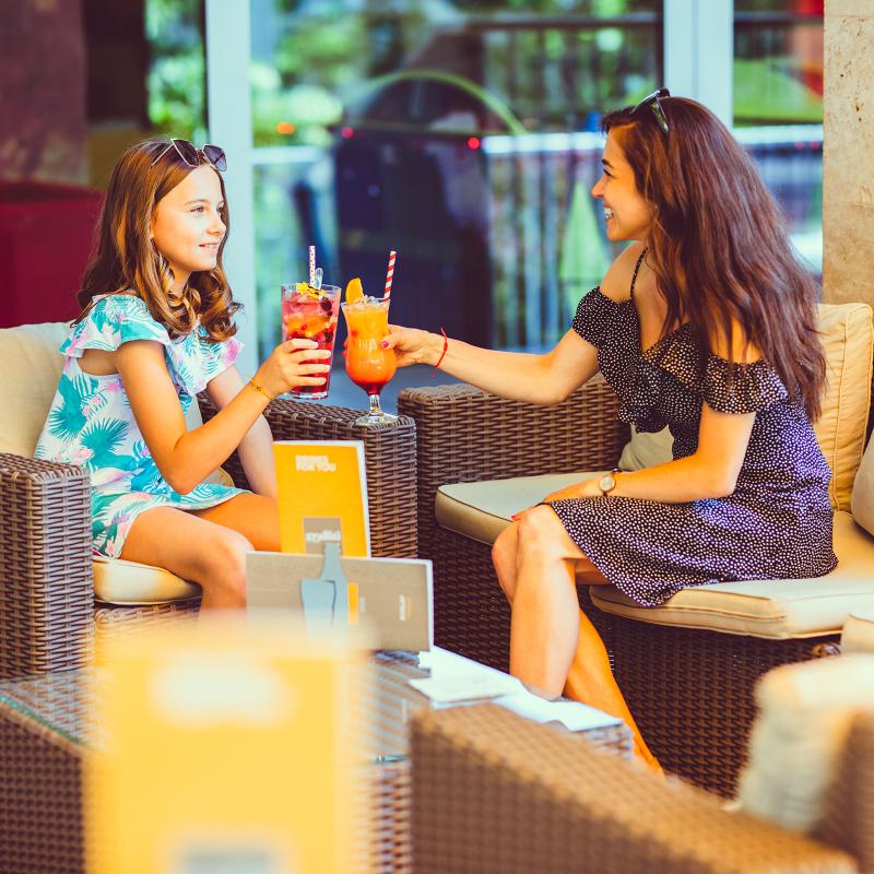 Park Inn by Radisson Sarvar Resort & Spa - Bar