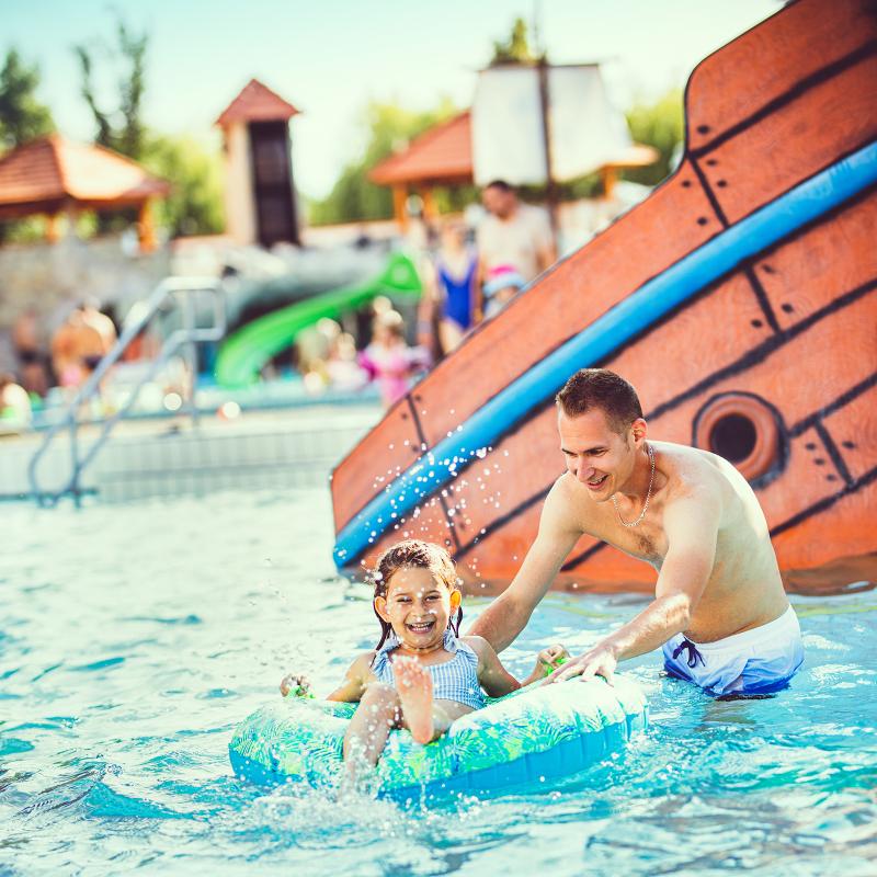 Park Inn by Radisson Sarvar Resort & Spa - Havuz