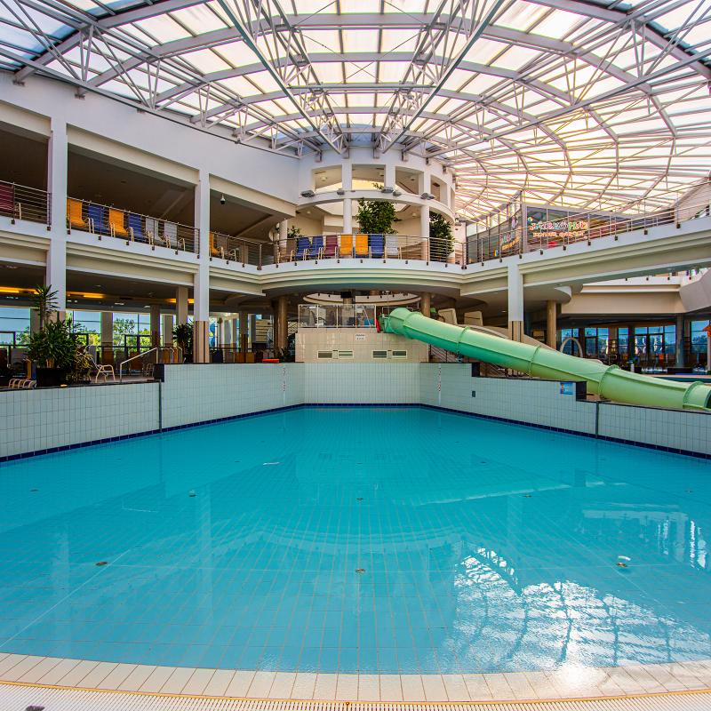 Park Inn by Radisson Sarvar Resort & Spa - Havuz