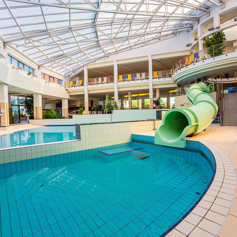 Park Inn by Radisson Sarvar Resort & Spa - Havuz