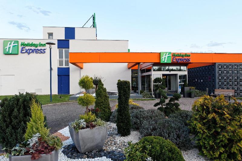 Holiday Inn Express Strasbourg Sud - Genel