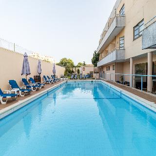 La Fontaine fotoÄŸrafÄ±