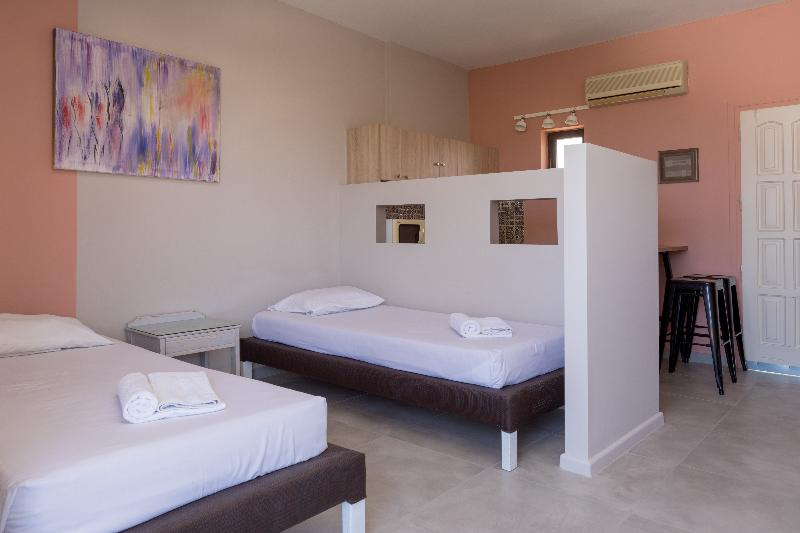 Nireas Hotel - Genel