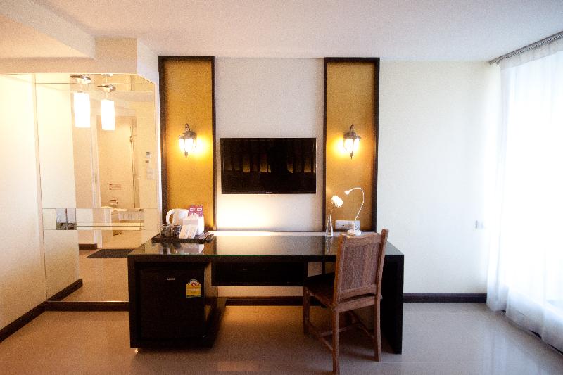 Nimman Mai Design - Oda