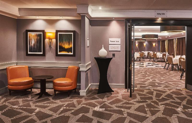 DoubleTree by Hilton London Ealing - Toplantı