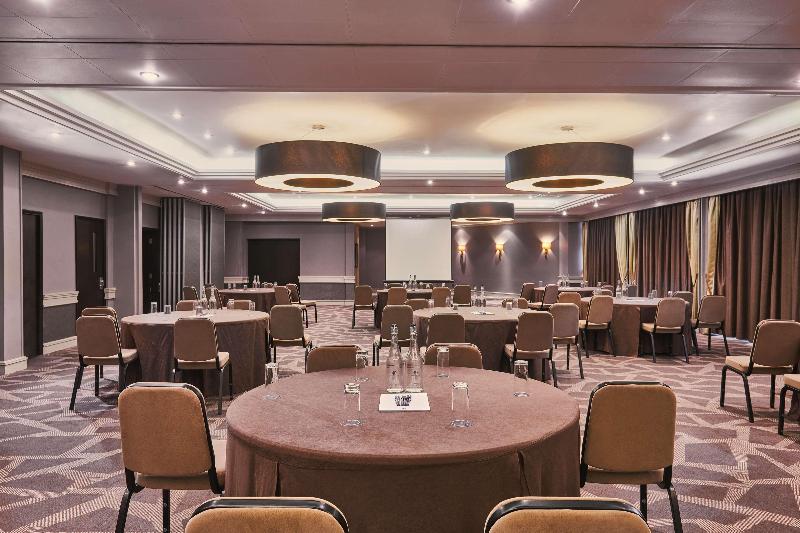DoubleTree by Hilton London Ealing - Toplantı