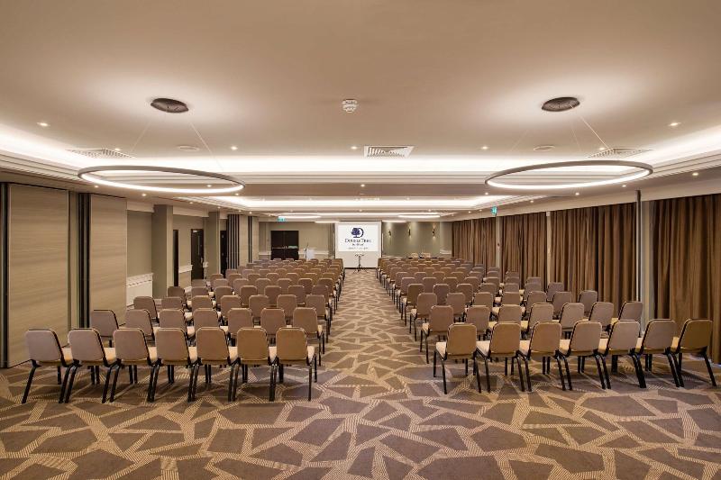 DoubleTree by Hilton London Ealing - Toplantı
