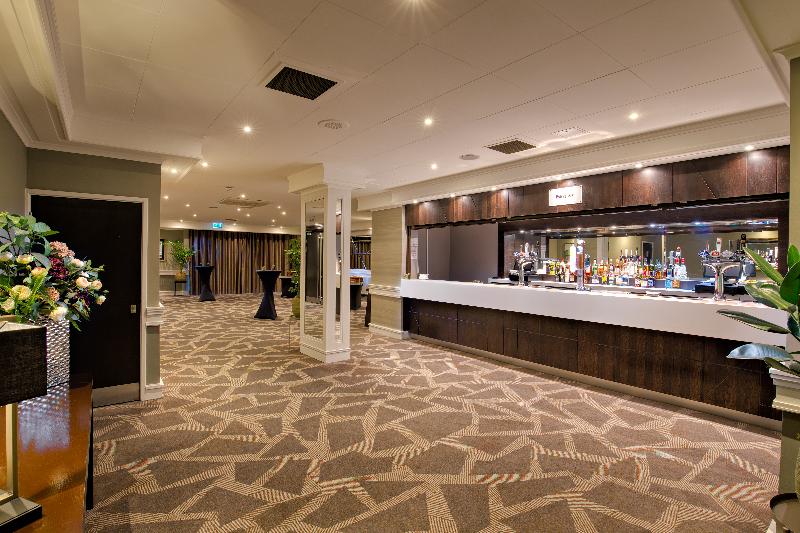 DoubleTree by Hilton London Ealing - Genel