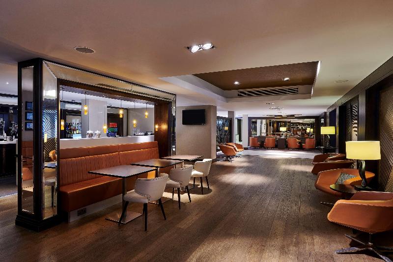 DoubleTree by Hilton London Ealing - Genel