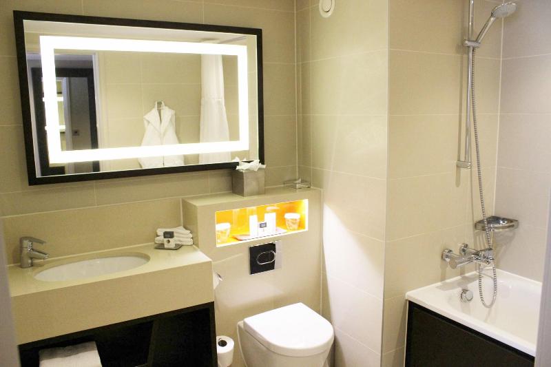 DoubleTree by Hilton London Ealing - Oda