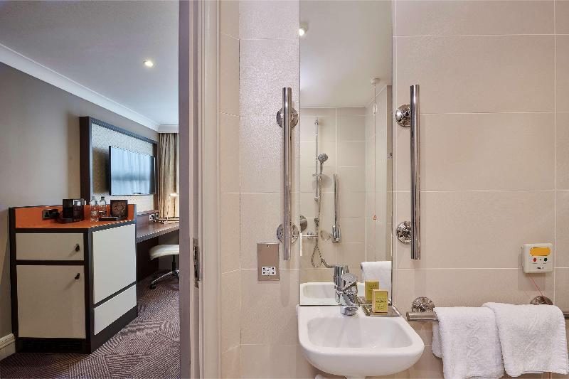 DoubleTree by Hilton London Ealing - Oda
