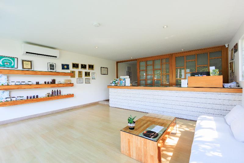 Code Samui Hotel - Lobi