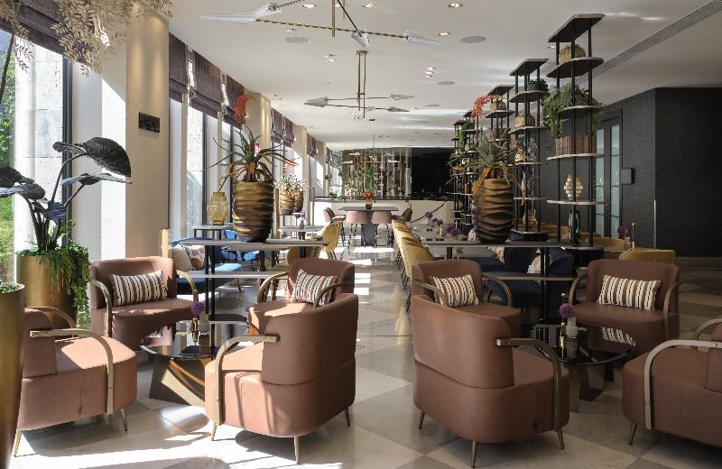 The Posthouse Berlin – Leonardo Limited Edition - Lobi