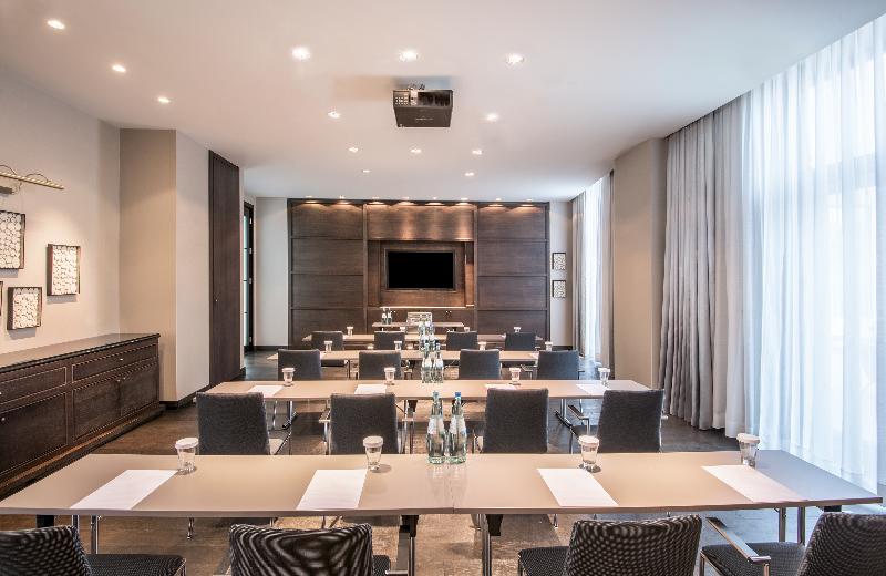 The Posthouse Berlin – Leonardo Limited Edition - Toplantı