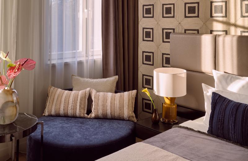The Posthouse Berlin – Leonardo Limited Edition - Oda