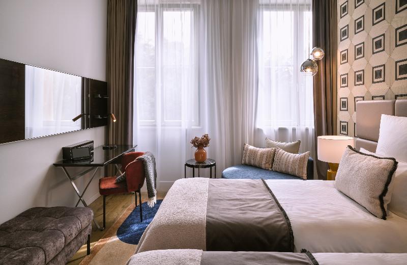 The Posthouse Berlin – Leonardo Limited Edition - Oda