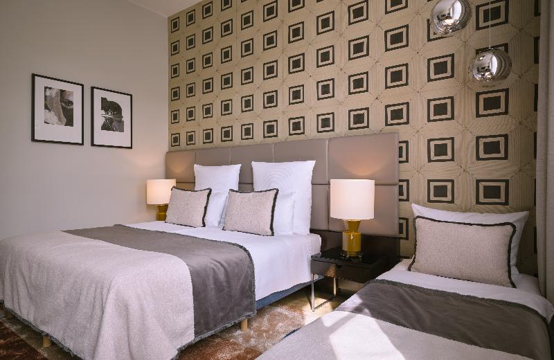 The Posthouse Berlin – Leonardo Limited Edition - Oda