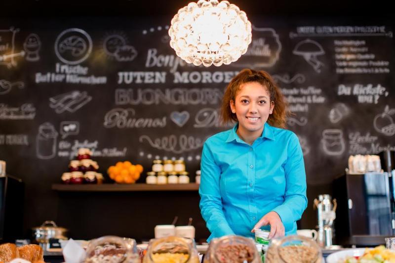 Motel One Berlin-Bellevue - Genel